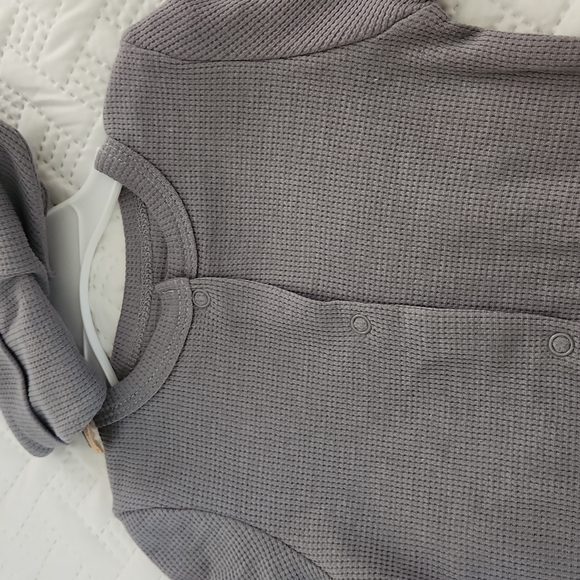 Lila and Jack onsie and hat. NWT - Picture 3 of 4